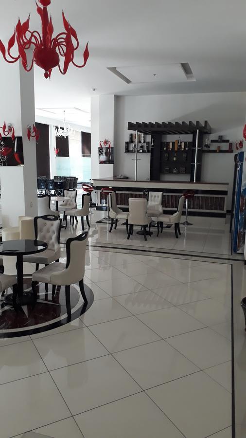 Ziyorat Luxury Hotel Fergana Exterior foto